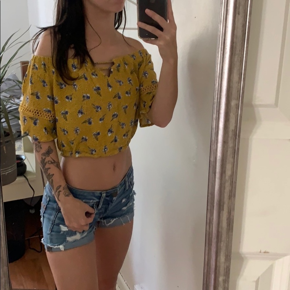 Flower crop top